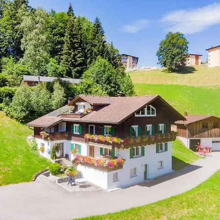 Mangeng-1 By Interhome